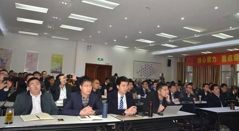 pp����ģ����������Ʒ������ѵ��