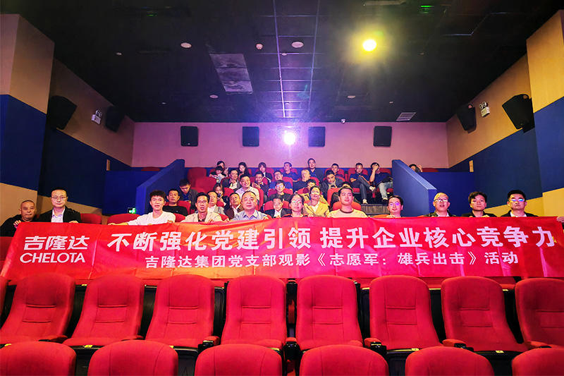 pp����ģ�������� ǿ����������