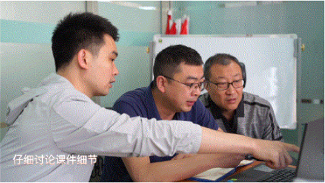 �л�΢��Ԫ�س���pp����ģ��������