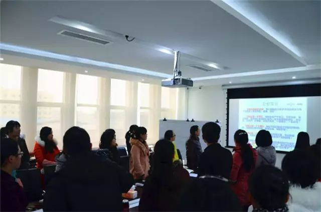 pp����ģ����������ҵ��ѵ�ֳ���Ƭ